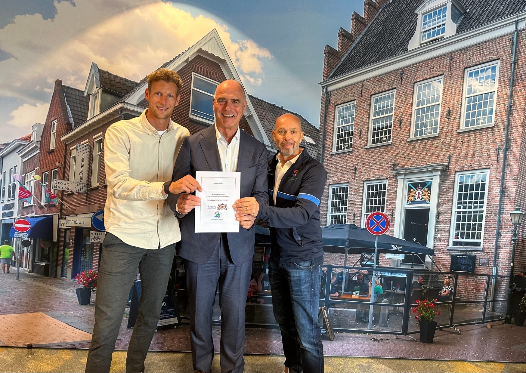 getekend samenwerkingsovereenkomst wethouder Kees