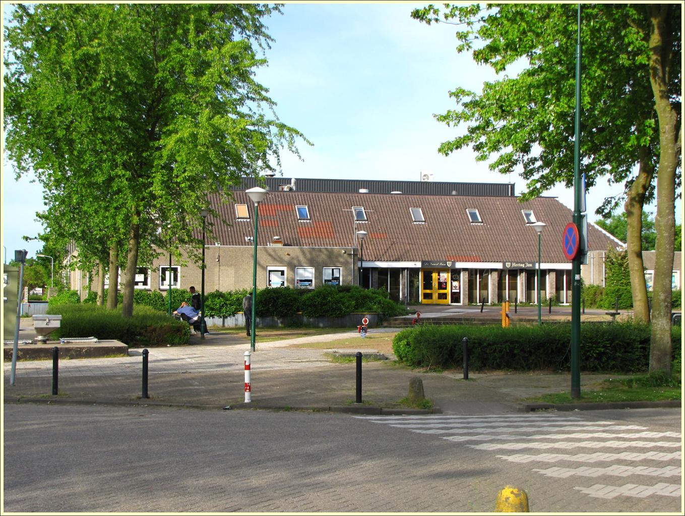 Burgemeester De Geusplein Linschoten
